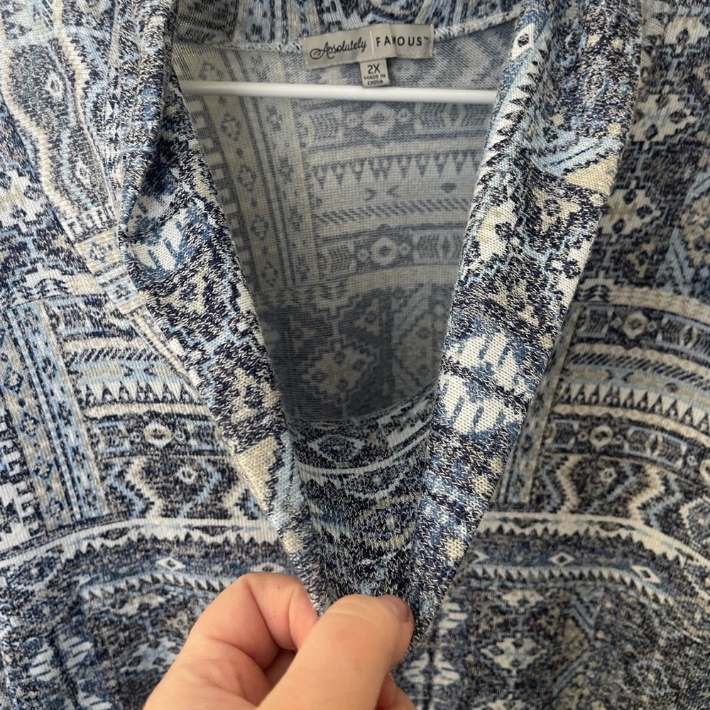 Almost Famous Women’s plus size 2X 3/4 sleeve lightweight sweater! EUC! So Cute! - Picture 4 of 6